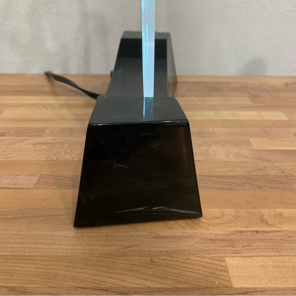 Lowenbrau Special Dark Special Beer Light Up Lucite Acrylic Clear Sign 12” - Picture 2 of 9